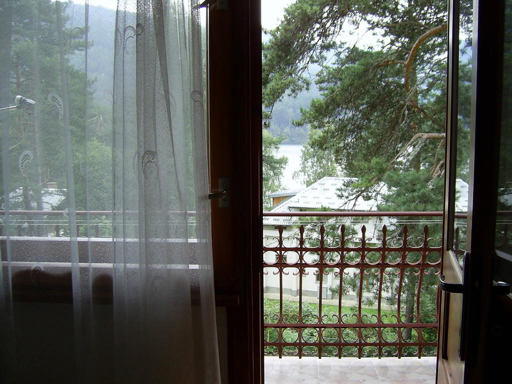 Family Hotel Shisharka Batak Habitación foto